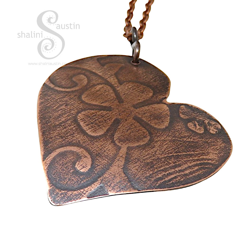 Embossed Copper Heart Pendant 02 | Floral Design